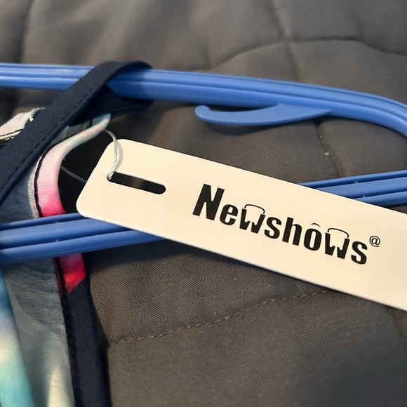 Newshows Women’s Dress - Picture 5 of 8